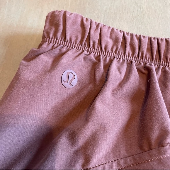 Lululemon Lightweight Mid-Rise Barrel Leg Cropped Pant Ancient Copper - Picture 11 of 15